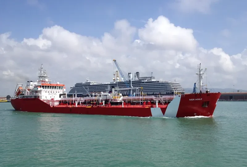 SELENIA Tanker IMO 9286437 photo 2
