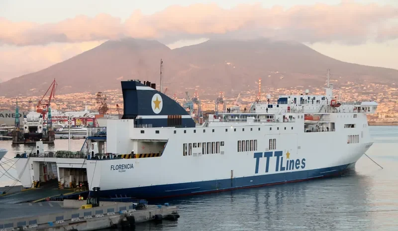 FLORENCIA Ro-Ro IMO 9287584 photo 3