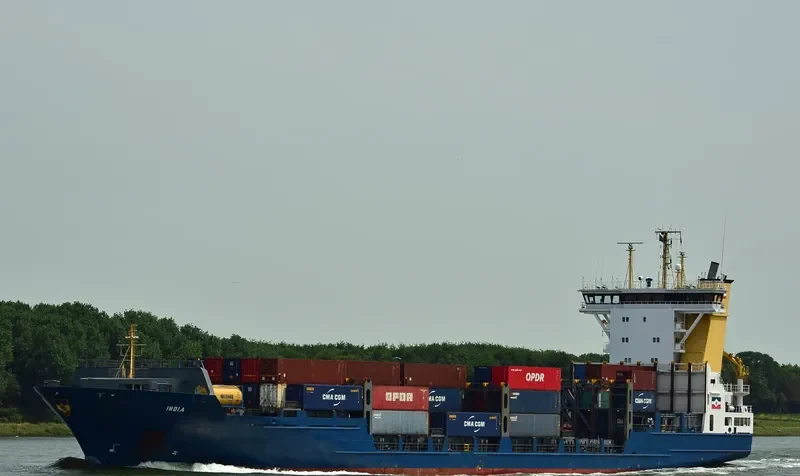 FESCO MAGADAN Container Ship IMO 9287699 photo 7