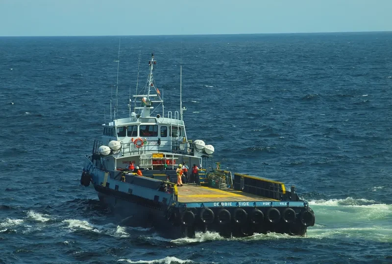 DEBBIE TIDE Passenger Ship IMO 9287728 photo 5