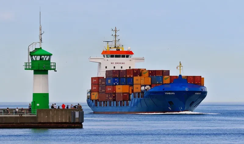 VOHBURG Container Ship IMO 9287807 photo 9
