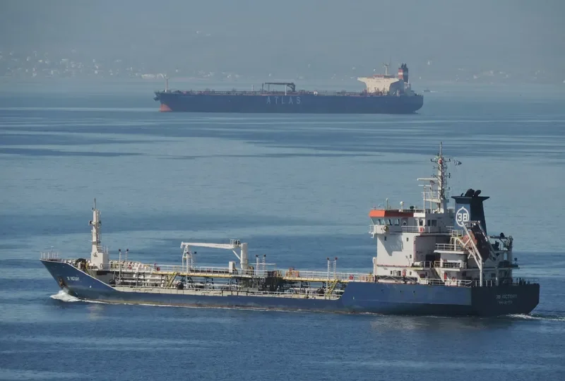 3B VICTORY Tanker IMO 9287871 photo 4