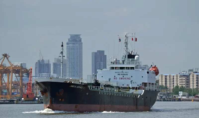 PUSAKA ABADI Tanker IMO 9288162