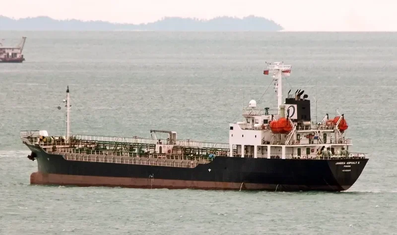 PUSAKA ABADI Tanker IMO 9288162 photo 3