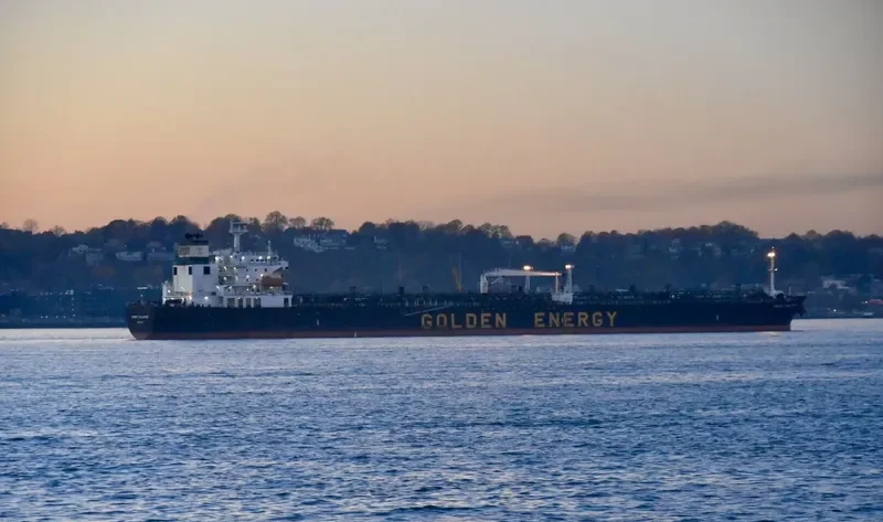 ENERGY CHALLENGER Tanker IMO 9288265 photo 7