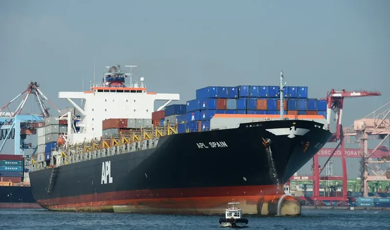 MAERSK YAMUNA Container Ship IMO 9288409 photo 8