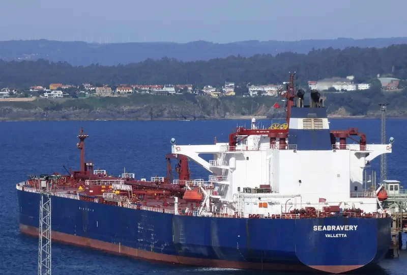 SEABRAVERY Tanker IMO 9288734 photo 5
