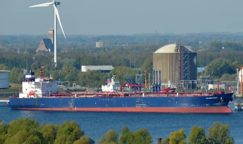SEABRAVERY Tanker IMO 9288734 photo 6