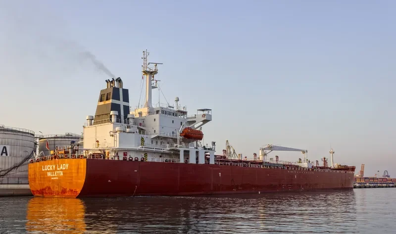 LUCKY LADY Tanker IMO 9288796 photo 3