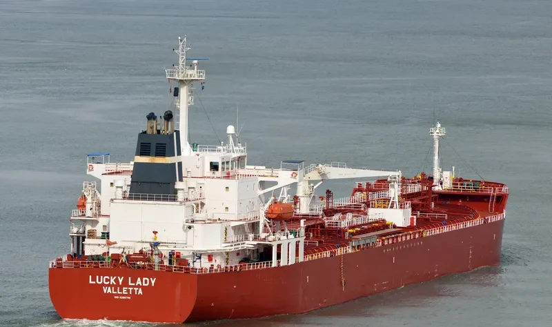 LUCKY LADY Tanker IMO 9288796 photo 5