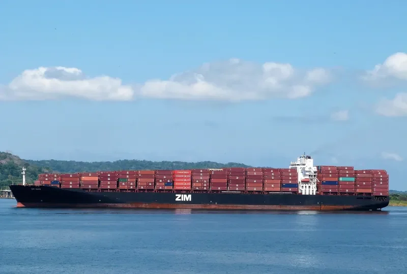 ZIM HAIFA Container Ship IMO 9288904 photo 2