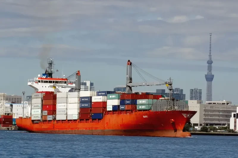 A HOKEN Container Ship IMO 9289051 photo 5