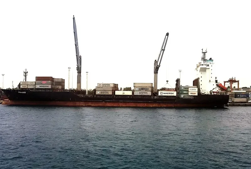 A HOKEN Container Ship IMO 9289051 photo 8