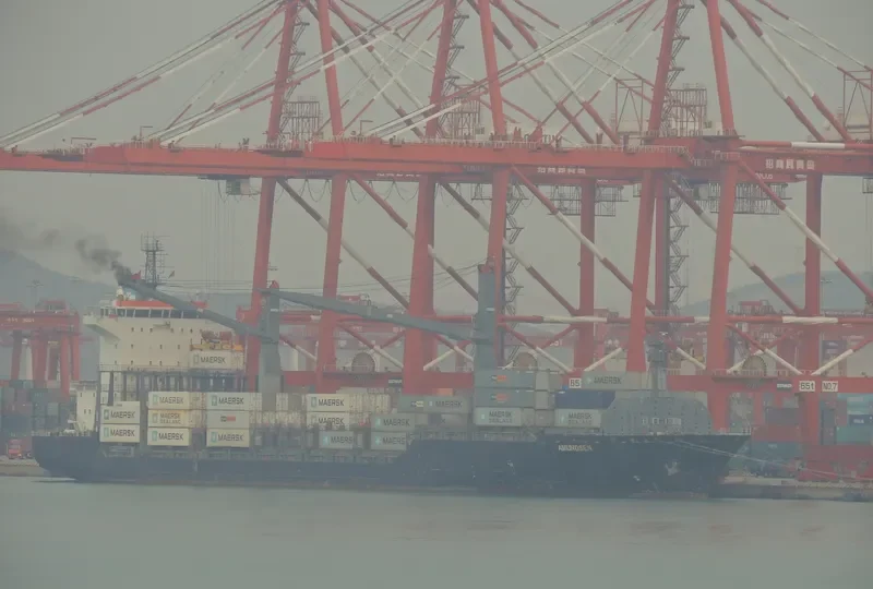 A HOKEN Container Ship IMO 9289051 photo 10