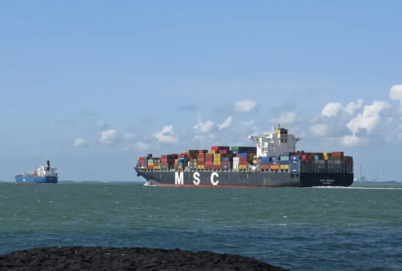 MSC BUSAN Container Ship IMO 9289087 photo 3