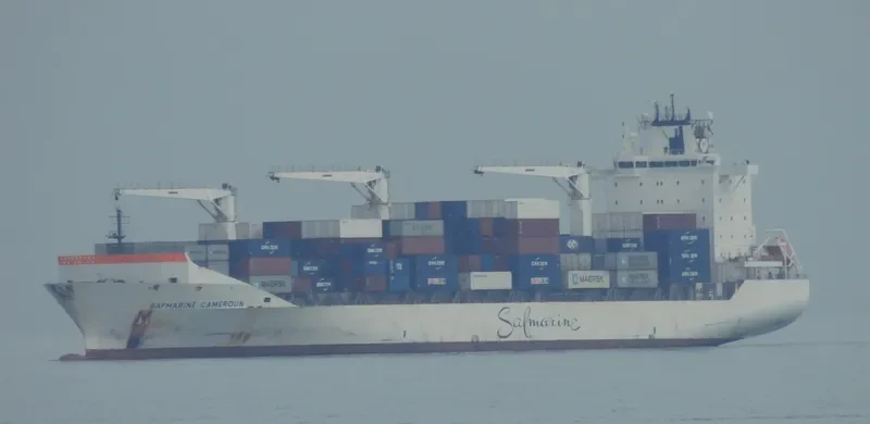 SAFMARINE CAMEROUN Container Ship IMO 9289180 photo 10