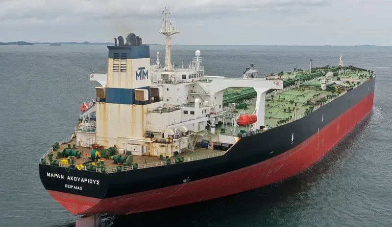 MARAN AQUARIUS Tanker IMO 9289491 photo 3