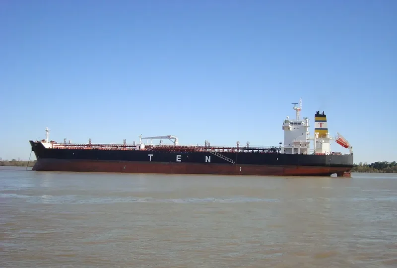 ARIS Tanker IMO 9289520 photo 8