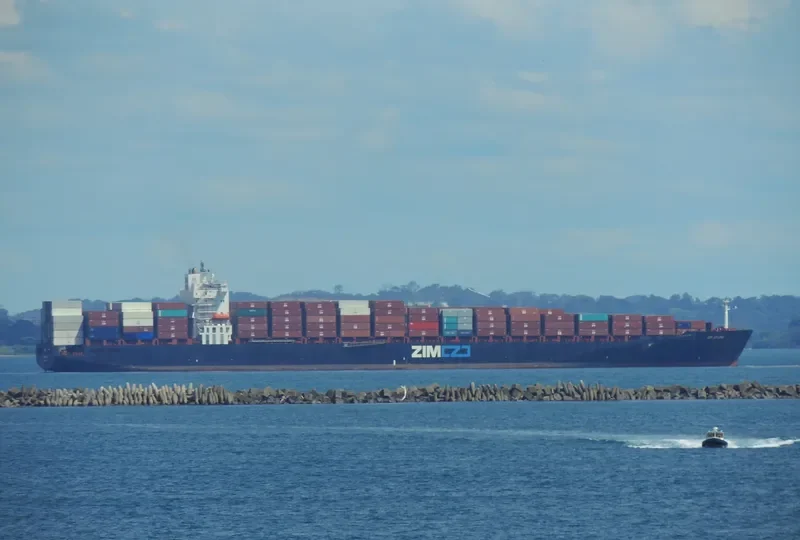CSL ATLANTIC Container Ship IMO 9289544 photo 8