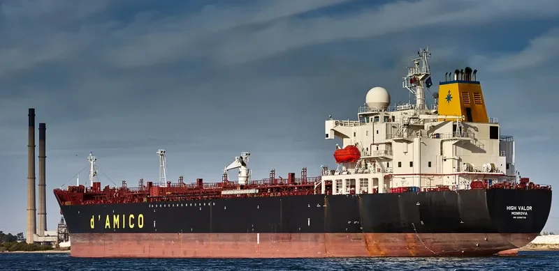 HIGH VALOR Tanker IMO 9289738 photo 10