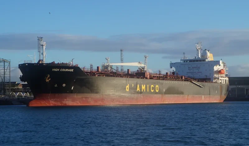 WORLD COURAGE Tanker IMO 9289740 photo 8