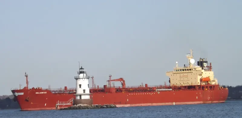 PICTON Tanker IMO 9289764 photo 9