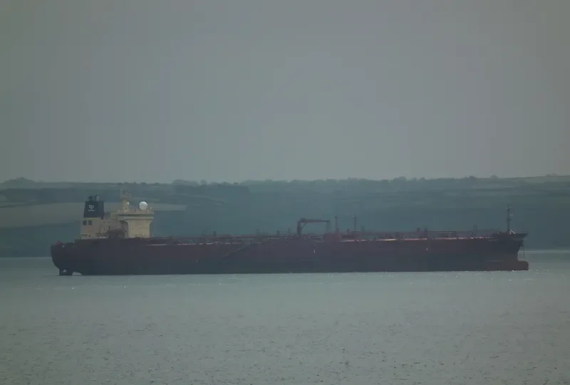 EMERALD SHINER Tanker IMO 9289776 photo 8