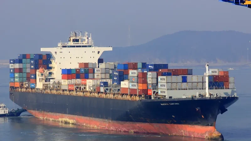 MAERSK SANTANA Container Ship IMO 9289934 photo 3