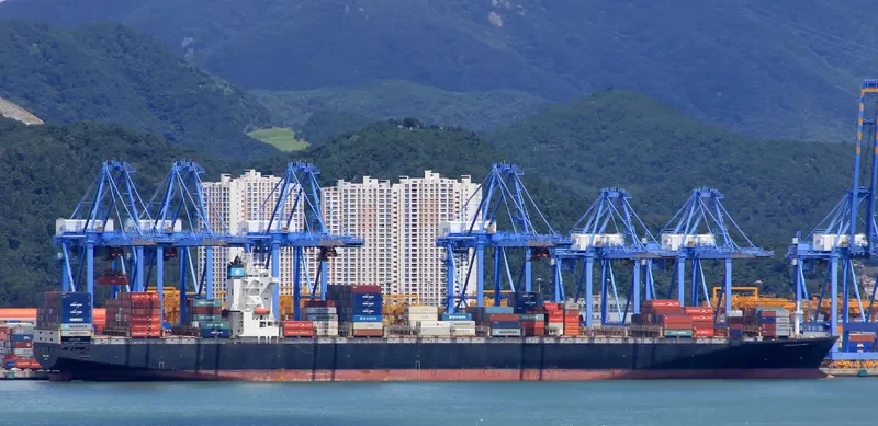MAERSK SYDNEY Container Ship IMO 9289958 photo 3