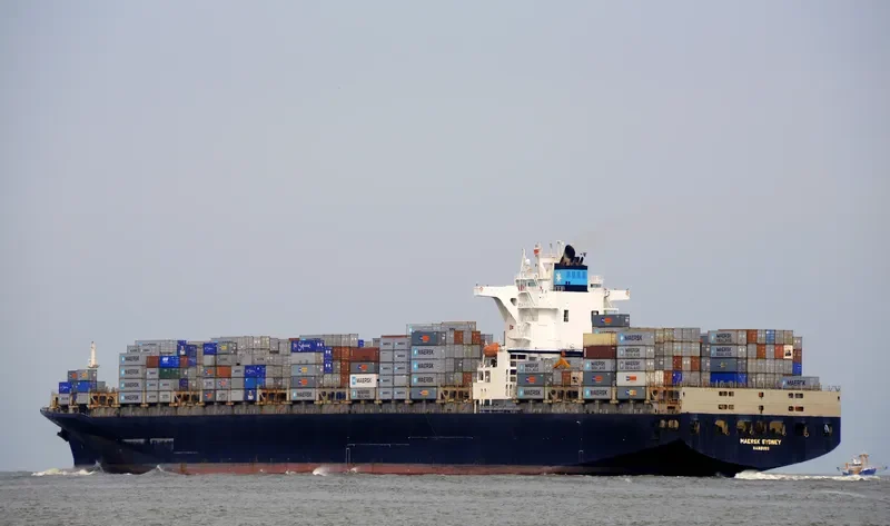 MAERSK SYDNEY Container Ship IMO 9289958 photo 4