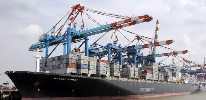MAERSK SYDNEY Container Ship IMO 9289958 photo 6