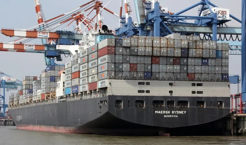 MAERSK SYDNEY Container Ship IMO 9289958 photo 7