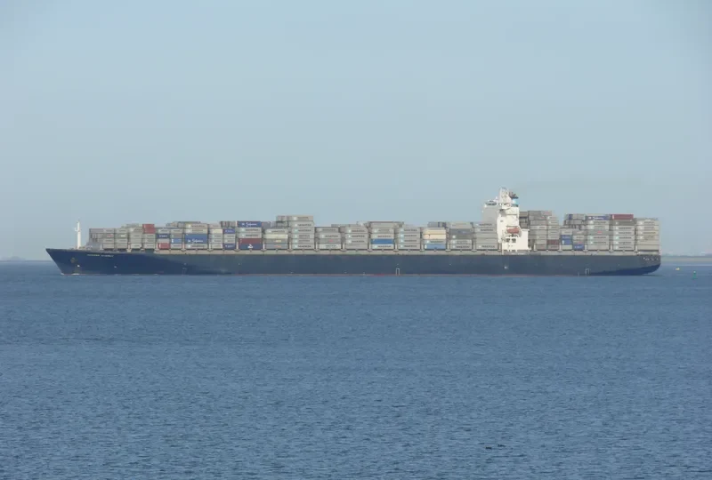 MAERSK SYDNEY Container Ship IMO 9289958 photo 9