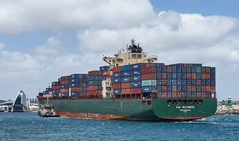 MP THE BRADY Container Ship IMO 9289972 photo 10