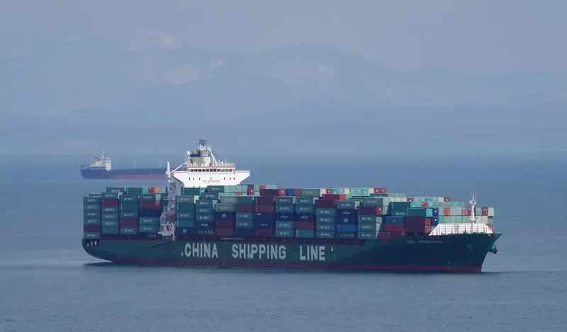 SEASPAN VANCOUVER Container Ship IMO 9290098 photo 3