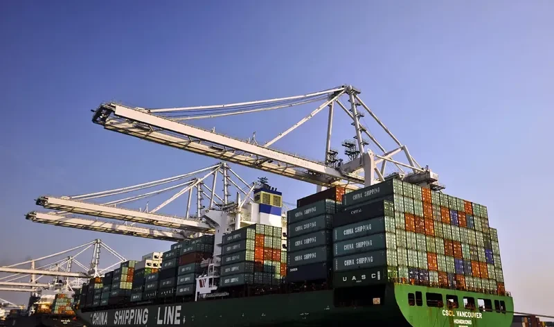 SEASPAN VANCOUVER Container Ship IMO 9290098 photo 4