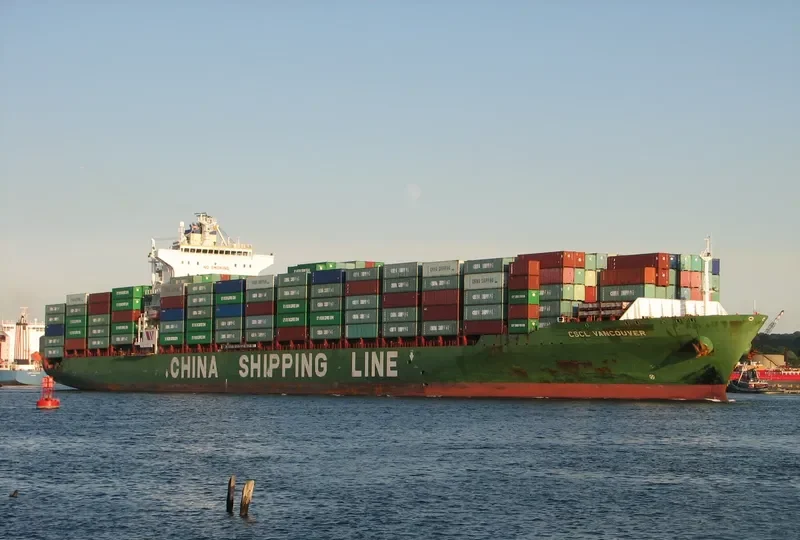 SEASPAN VANCOUVER Container Ship IMO 9290098 photo 6