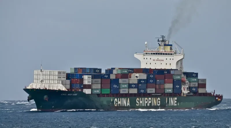 SEASPAN NEW YORK Container Ship IMO 9290115 photo 4