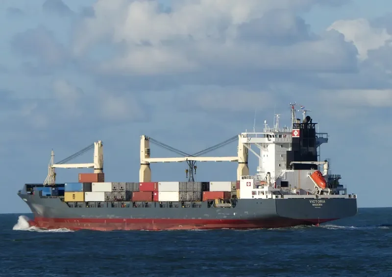 VICTORIA Container Ship IMO 9290165 photo 3