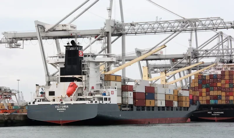 VICTORIA Container Ship IMO 9290165 photo 9