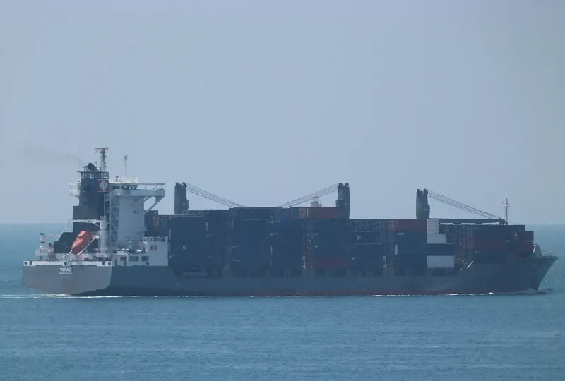 VERA D Container Ship IMO 9290177 photo 2