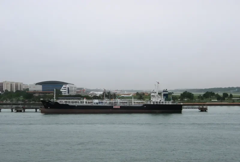 EMPOWER Tanker IMO 9290220 photo 6