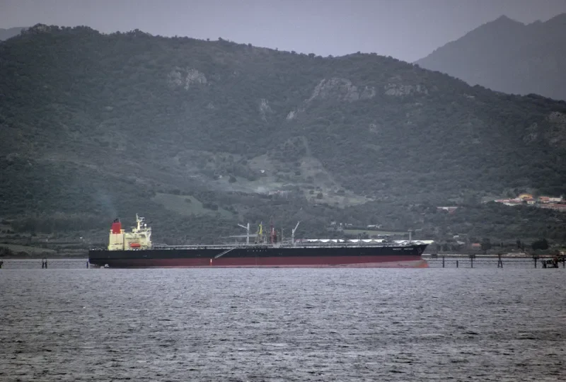 AL HABIBAH Tanker IMO 9290294 photo 4