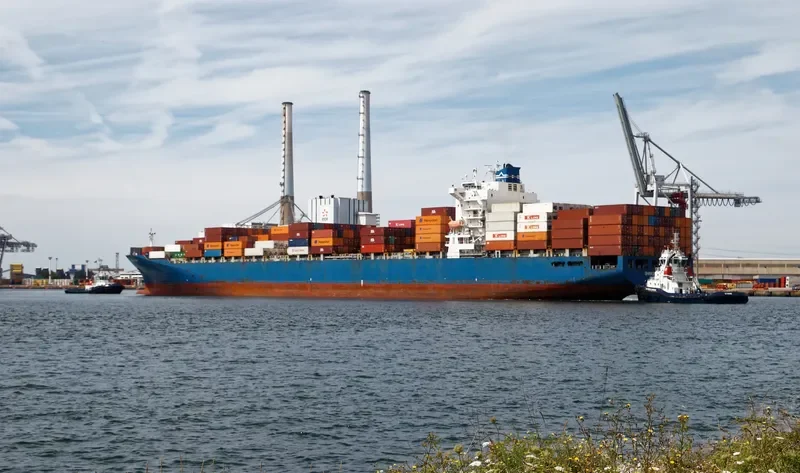 OOCL ST.LAWRENCE Container Ship IMO 9290414