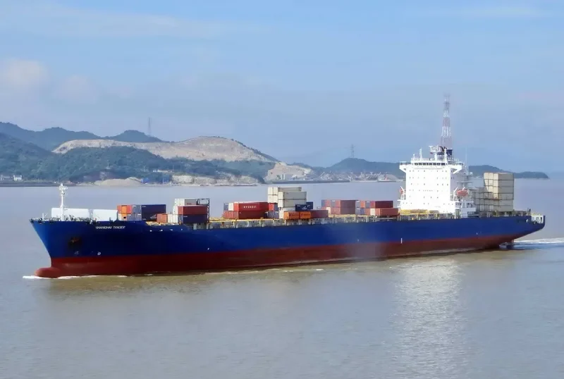 OOCL ST.LAWRENCE Container Ship IMO 9290414 photo 8