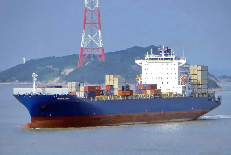OOCL ST.LAWRENCE Container Ship IMO 9290414 photo 9