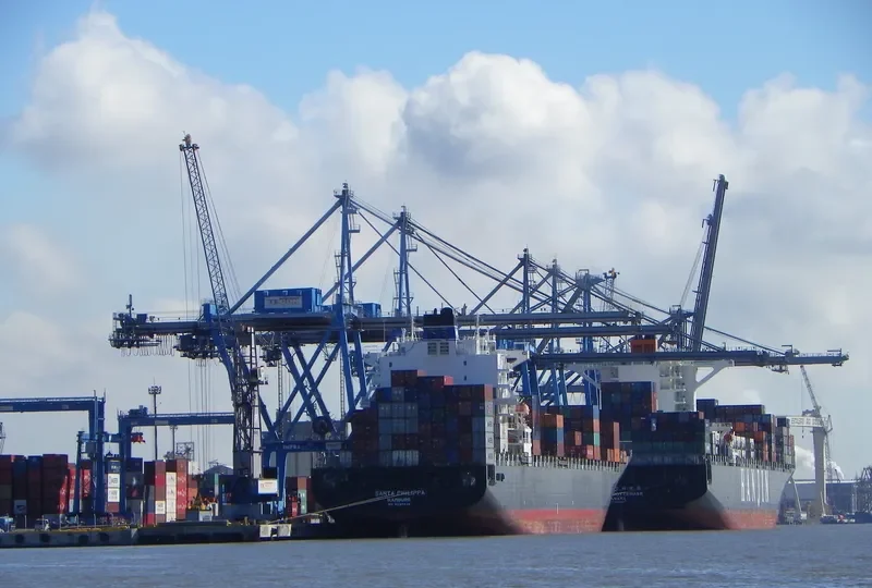 CSL SANTA MARIA Container Ship IMO 9290426 photo 9
