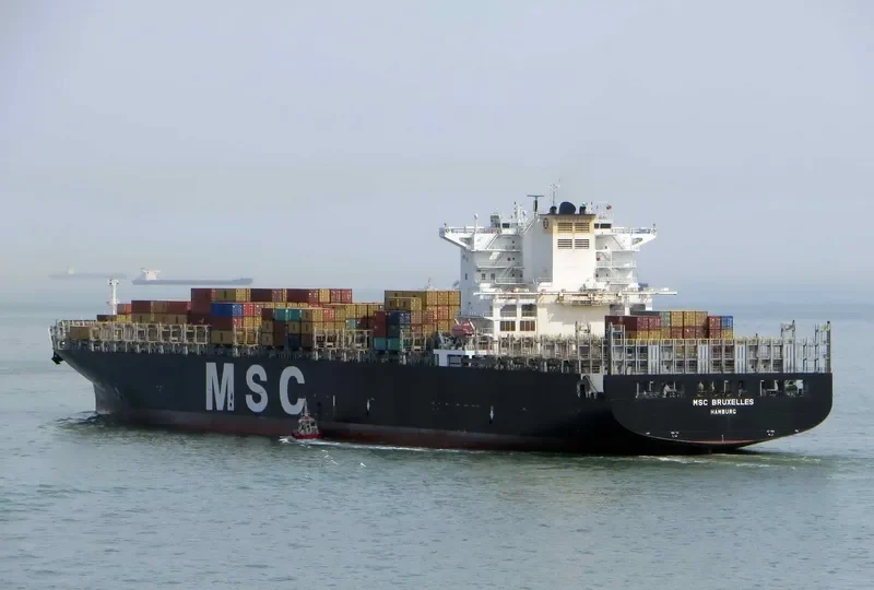 ZIM HONG KONG Container Ship IMO 9290567 photo 5