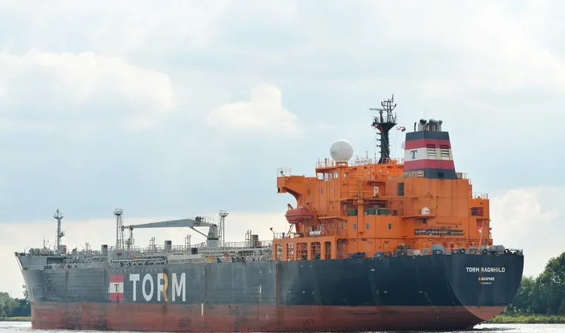 TORM RAGNHILD Tanker IMO 9290579 photo 3