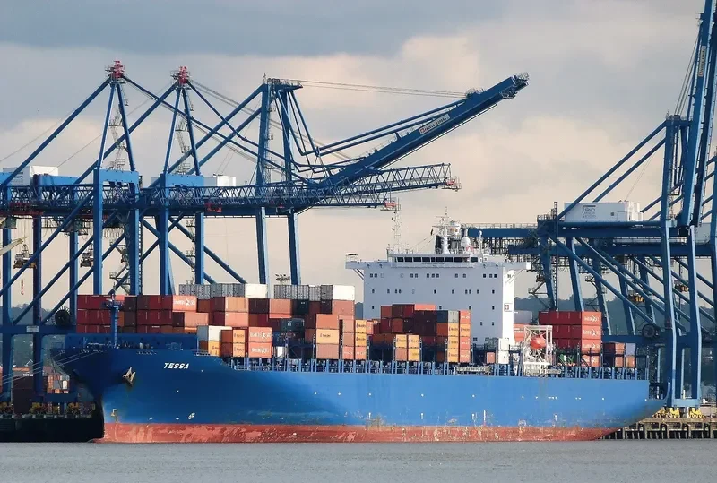 TESSA Container Ship IMO 9290799 photo 3